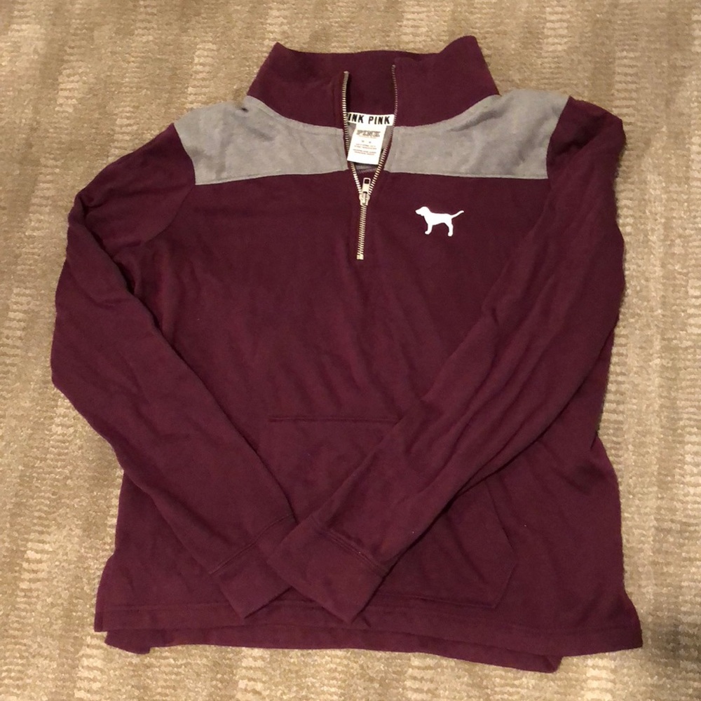 PINK Sweatshirt